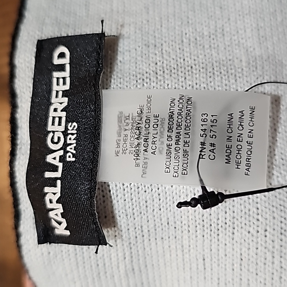 NWT KARL LAGERFELD 68"x12" SCARF - Picture 4 of 6